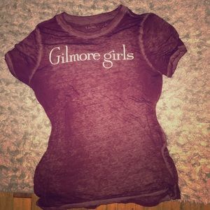 Very cute Gilmore girls shirt